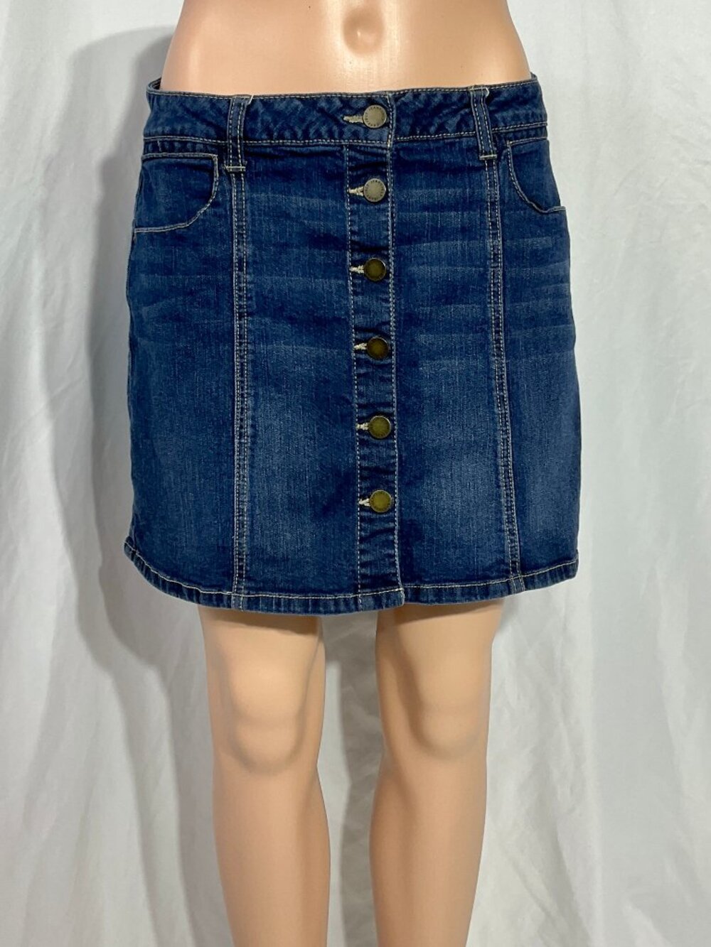 Jolt Size 7 Jean Button Front Mini Skirt